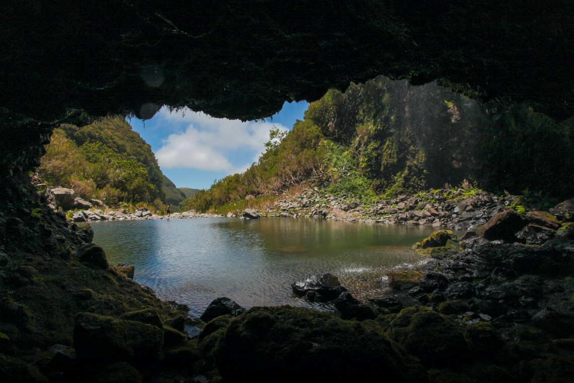 Madeira Lagoa do Vento Rabaçal filipe-gomes-UBreBPp0Ljo-unsplash (1)