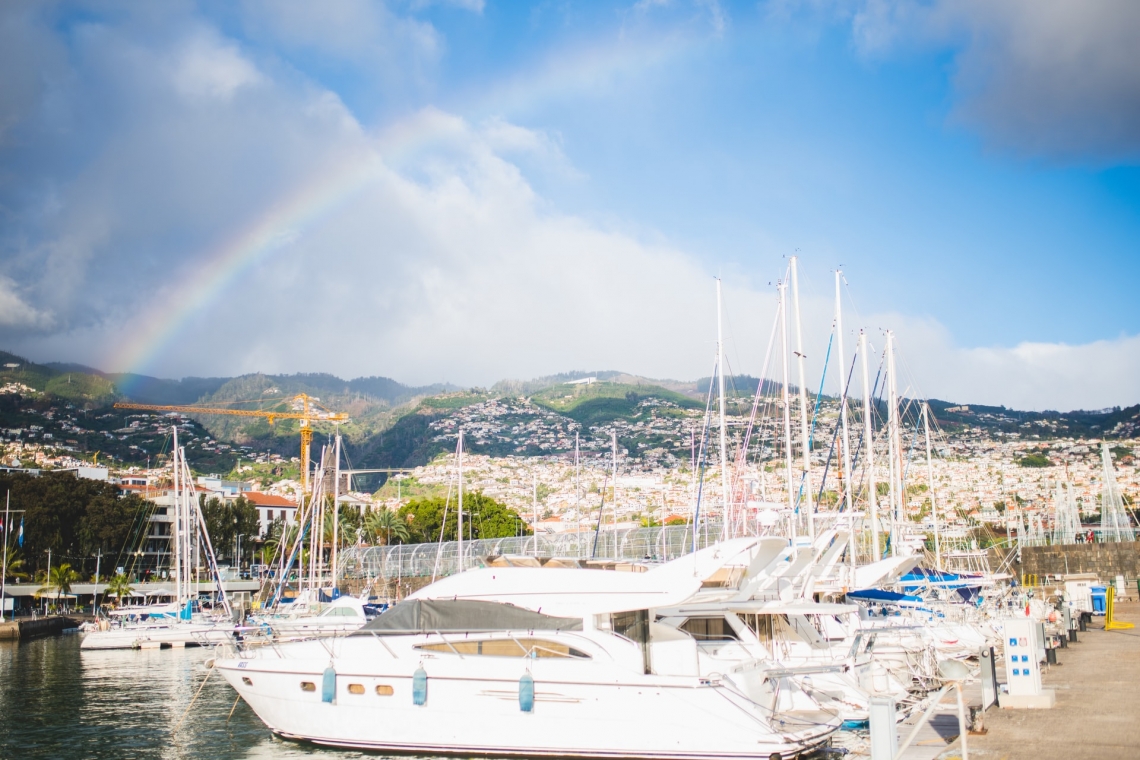 Madeira Marina catamaran monika-guzikowska-arNXc2_U0N0-unsplash