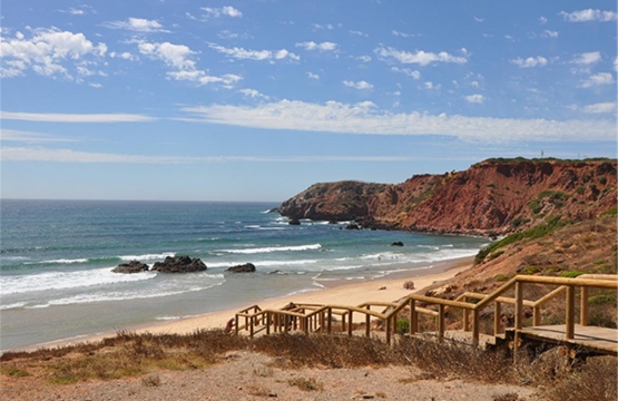 PRAIA DO AMADO ALJEZUR Visit Algarve